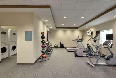 Home2 Suites by Hilton Roseville Minneapolis