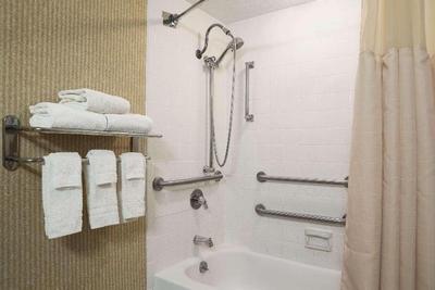 Days Inn by Wyndham Rock Falls