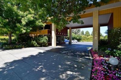 County Inn