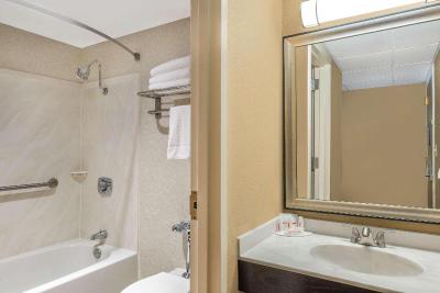 Ramada Conference Center by Wyndham Paintsville