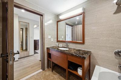 Ramada by Wyndham Flushing Queens