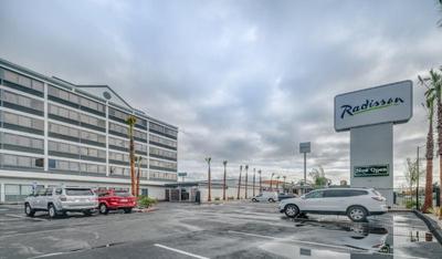 Radisson Hotel Oakland Airport