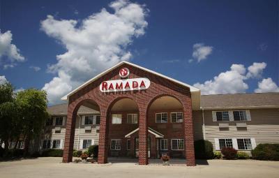 Ramada by Wyndham Spirit Lake/Okoboji
