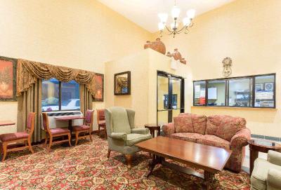 Super 8 by Wyndham Indian Head MD