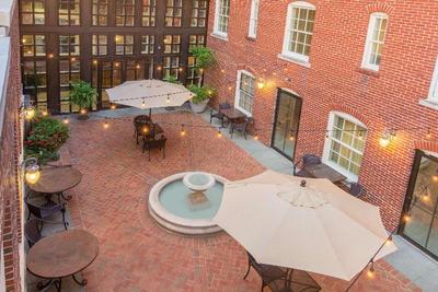 The George Washington A Wyndham Grand Hotel