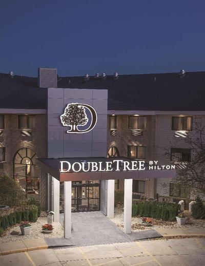 Doubletree by Hilton Racine Harbourwalk, WI