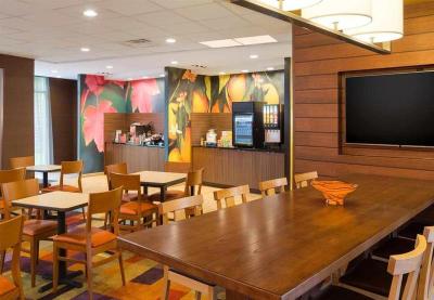 Fairfield Inn & Suites Athens