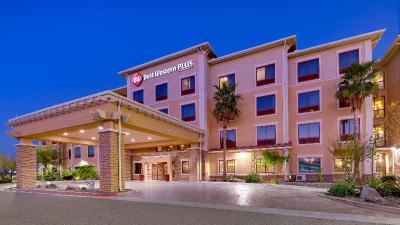 BEST WESTERN Plus Chandler Hotel & Suites