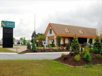 Quality Inn & Suites Escanaba