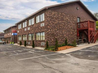 Rodeway Inn Muskegon Area