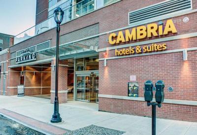 Cambria Hotel & Suites - White Plains Downtown