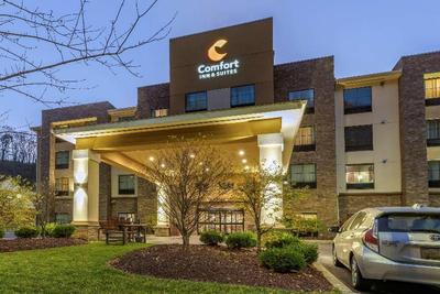 Comfort Inn & Suites Pittsburgh
