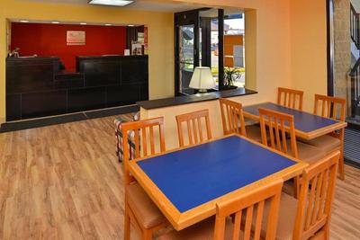 Econo Lodge Rock Hill