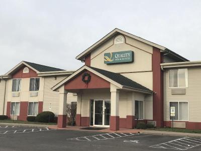 Quality Inn & Suites Middletown  Franklin