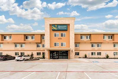 Quality Inn & Suites Plano East - Richardson