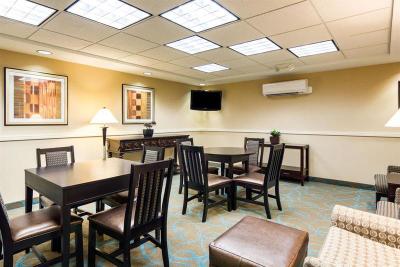 Stafford Suites by IHG