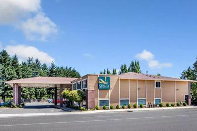 Quality Inn & Suites Vancouver North