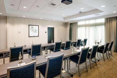 Hampton Inn & Suites Seattle/Northgate, WA