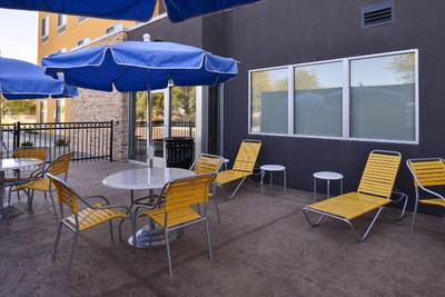 Fairfield Inn & Suites Farmington