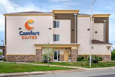 Comfort Suites Redding  Shasta Lake