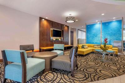 Comfort Suites Fort Lauderdale Airport South & Cru