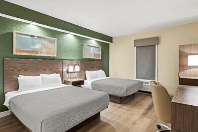 Quality Inn Pooler  Savannah I95