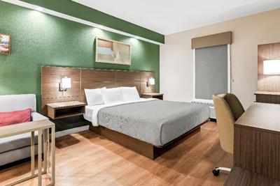 Quality Inn Pooler  Savannah I95