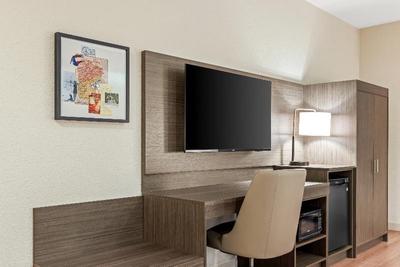 Quality Inn Pooler  Savannah I95