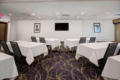 Hampton Inn & Suites Baltimore/Aberdeen
