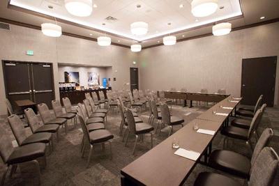 Hampton Inn & Suites Downtown St. Paul