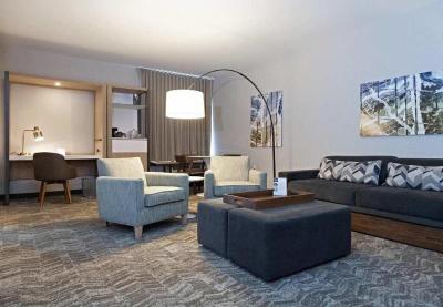 SpringHill Suites Somerset Franklin Township