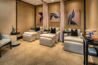 Waldorf Astoria Beverly Hills, CA