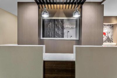 Hampton Inn & Suites Los Angeles/Hollywood