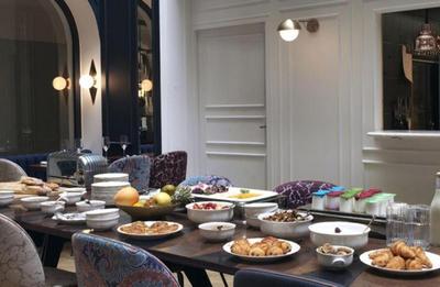 Bachaumont Hotel