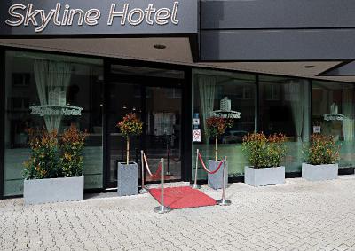 Skyline Hotel