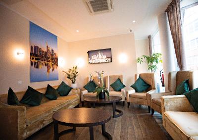 Skyline Hotel