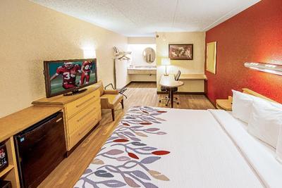 Red Roof Inn Toledo - University