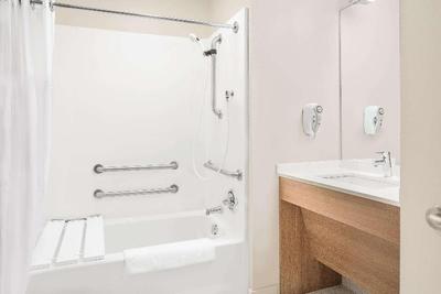 Microtel Inn & Suites By Wyndham Ocean City