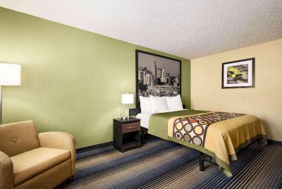 Super 8 by Wyndham Maysville KY