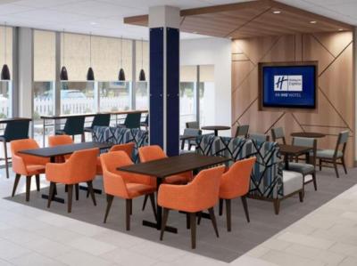Holiday Inn Express & Suites Phoenix - Midtown
