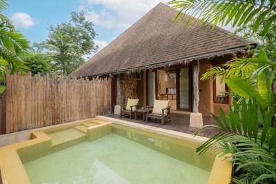 High Season Pool Villa & Spa