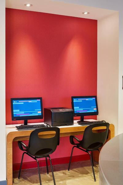 Aloft Miami Airport