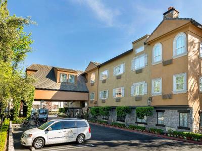 Ayres Hotel & Suites Costa Mesa