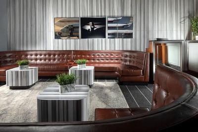 6 Columbus Hotel