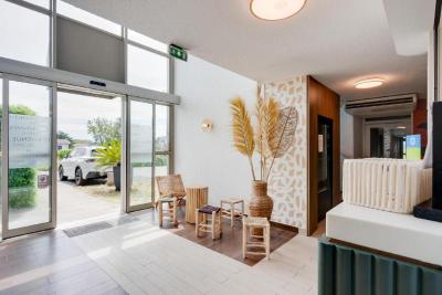Sure Hotel by Best Western Valence Nord