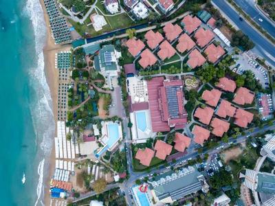 Armas Green Fugla Beach