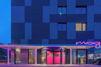 Moxy Frankfurt Airport