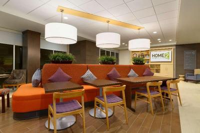Home2 Suites By Hilton Phoenix Glendale-Westgate