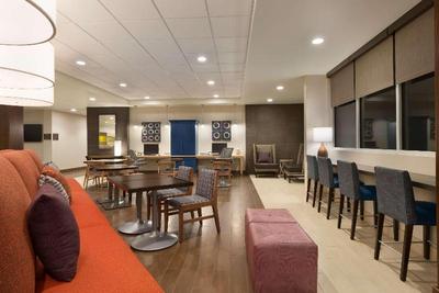 Home2 Suites By Hilton Phoenix Glendale-Westgate