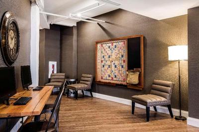 enVision Hotel Boston-Everett, an Ascend Hotel Col